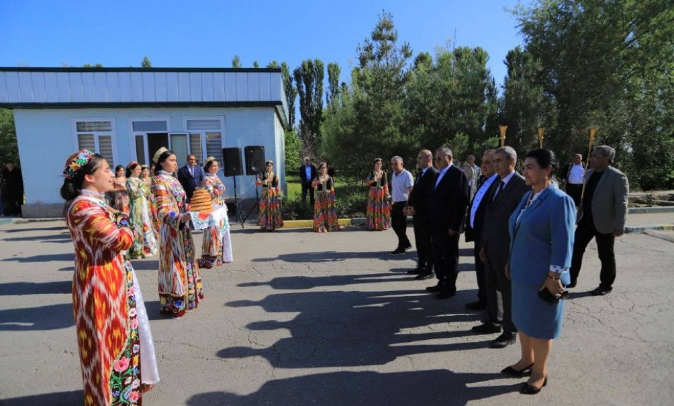 RECEIVING GUESTS FROM THE FEDERATION OF TRADE UNIONS OF THE REPUBLIC OF UZBEKISTAN, KAZAKHSTAN, KYRGYZSTAN AND MONGOLIA IN THE SOGD REGION